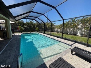 Building Photo - 4104 SW 15th Ave