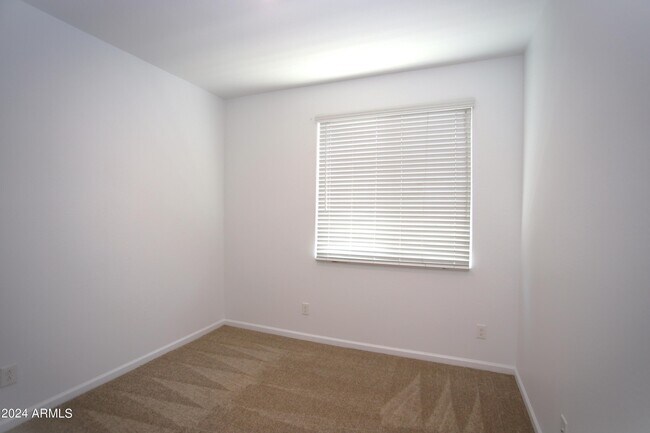 Building Photo - 9210 W Willow Bend Ln