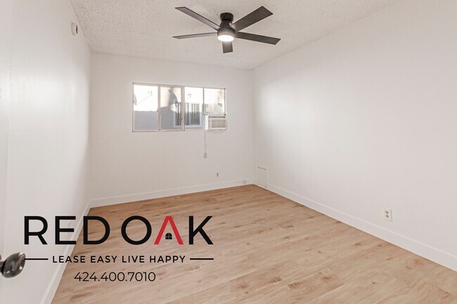 Building Photo - 19148 Sherman Way