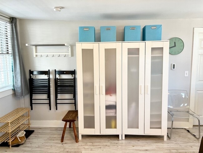 Building Photo - 7 South St