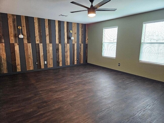 Building Photo - 17721 Somerville Ct