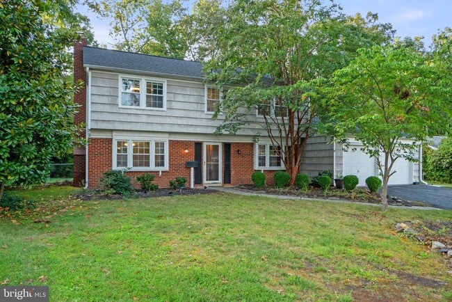 Building Photo - 3816 Irongate Ln