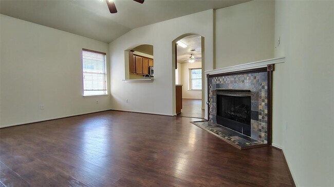 Building Photo - 2611 Turtle River Dr