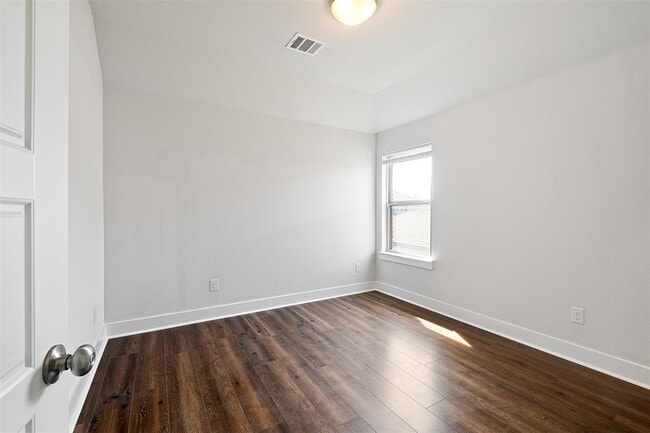 Building Photo - 259 Silver Pass