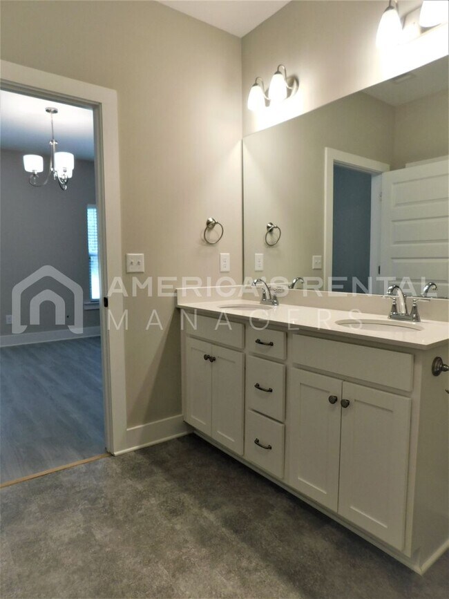 Building Photo - 15531 Crimson Rdg Cir
