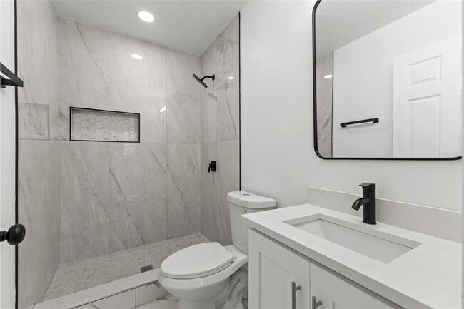 Building Photo - 4504 S 26th Ave