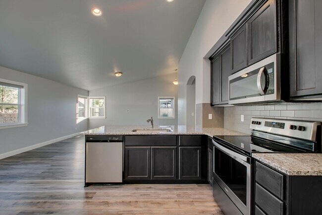 Building Photo - Beautiful Home in Kuna with Community Pool!