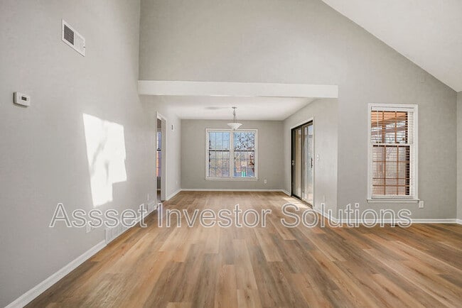 Building Photo - 11109 Delmar Ct