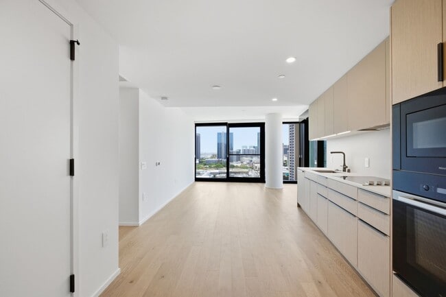 Building Photo - 333 Ward Ave