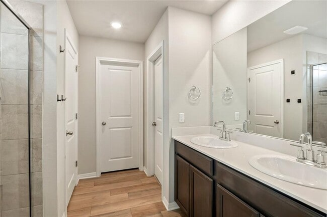 Building Photo - 13114 Brave Tenderfoot Trl