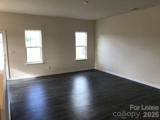 Building Photo - 7336 Jane Parks Way