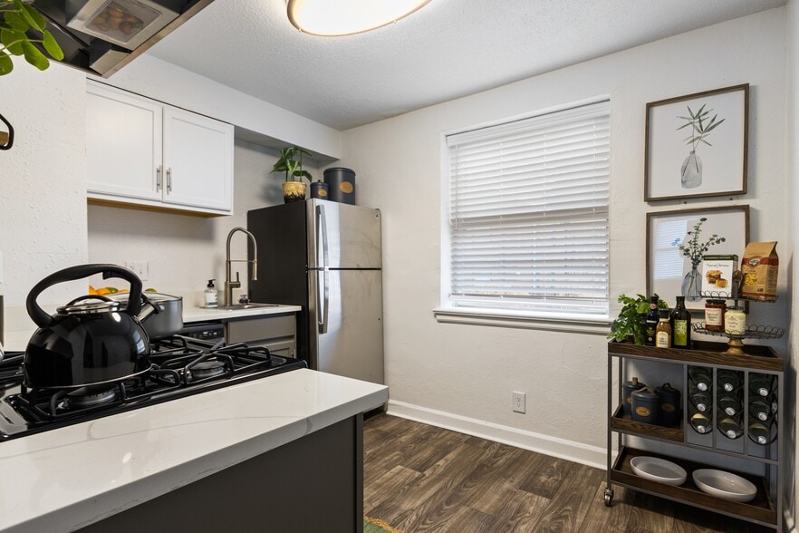 Building Photo - Brickline Apartments