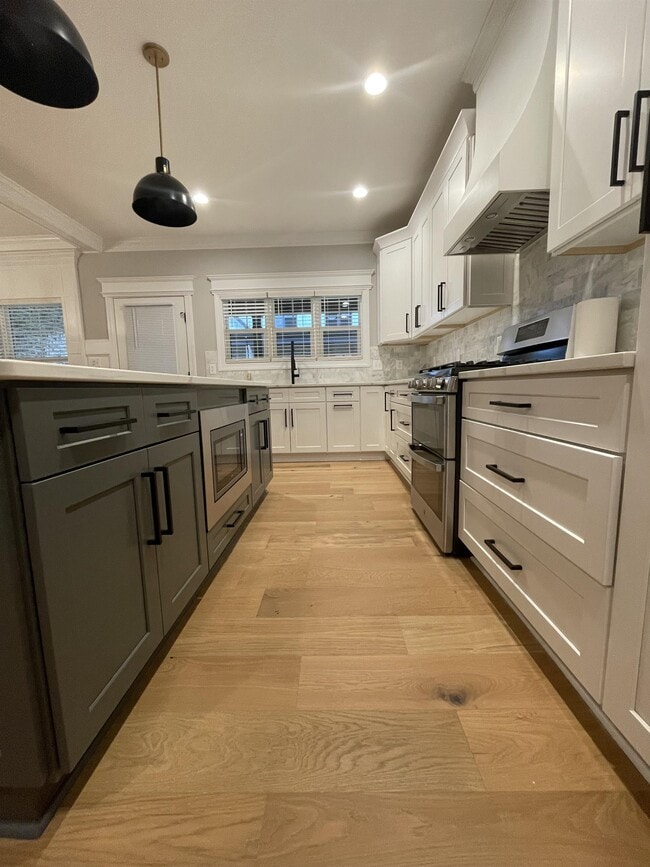 Building Photo - 1043 N Westyn Lp