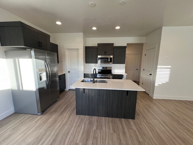 Building Photo - BRAND NEW South Desert Townhome with EVSE Outlet