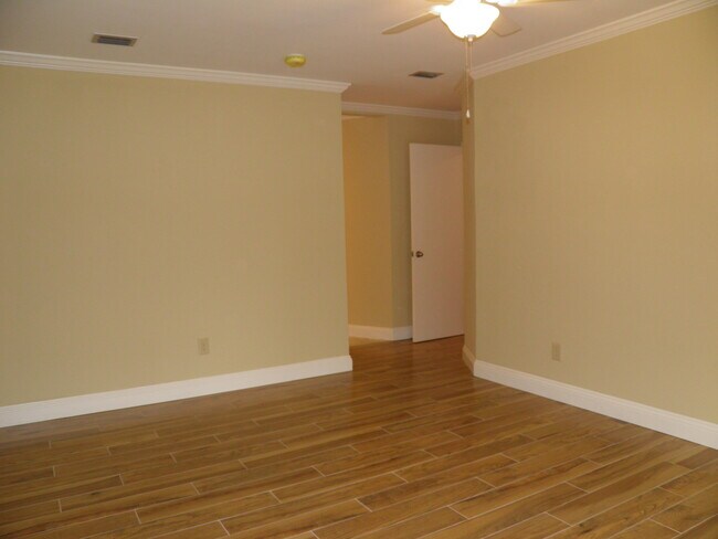 Building Photo - 632 Gap Creek Dr