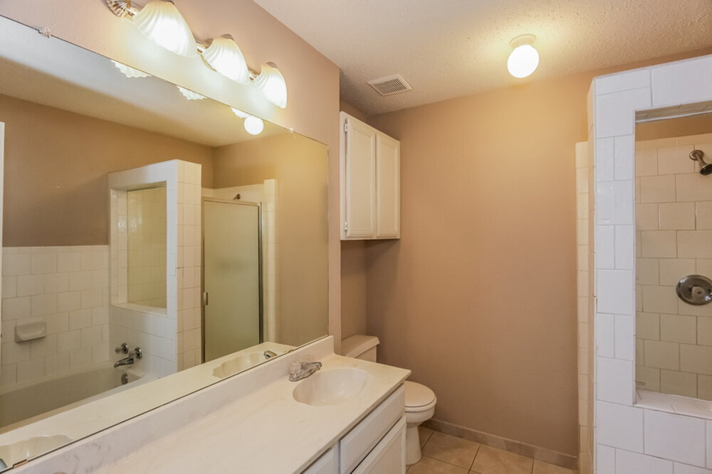 Building Photo - 6505 Nicole Way