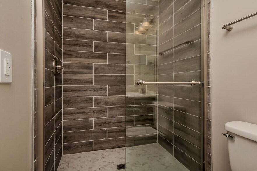 Building Photo - 1418 Christina Hayes Ln