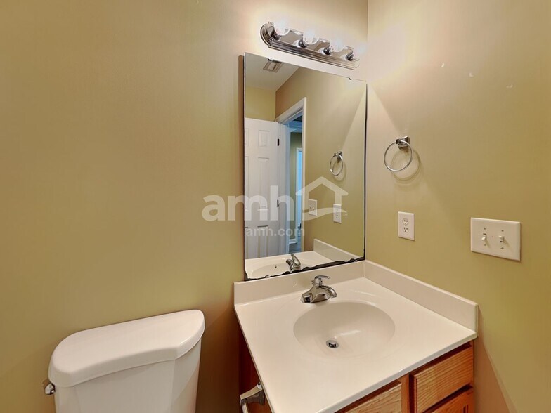 Building Photo - 3417 Colossae Ct