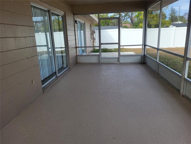 Building Photo - 9115 Patio Ct