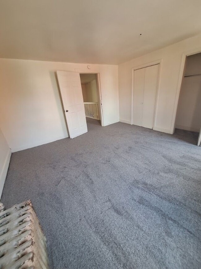 Building Photo - Fantastic 3 bedroom house in York