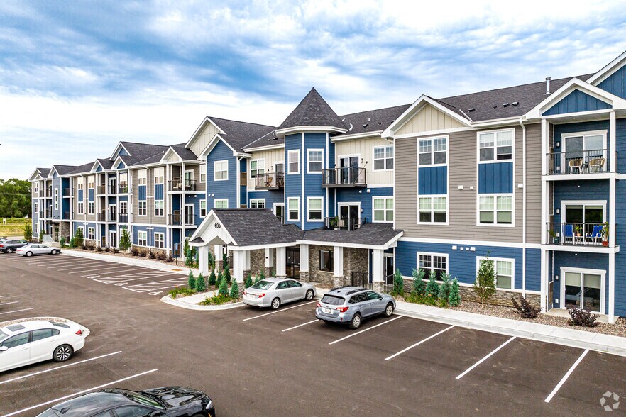 Bella Rose Apartments 690 Elizabeth Way Hudson WI 54016 Apartment Finder