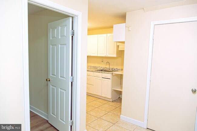 Building Photo - 7029 Onyx Ct
