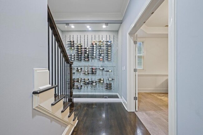 Building Photo - 3601 Habersham Rd NW