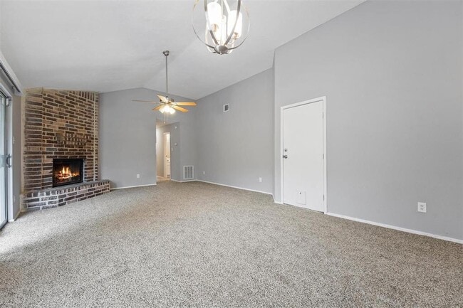 Building Photo - 22101 Moss Falls Ln