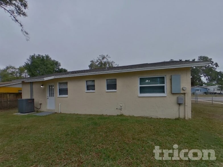 Building Photo - 563 Robin Hill Cir