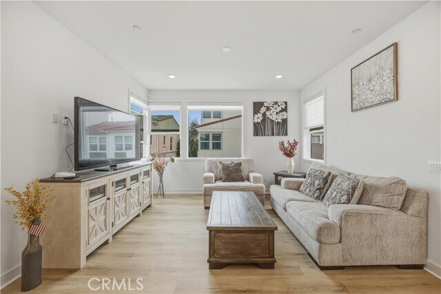 Building Photo - 259 Siena