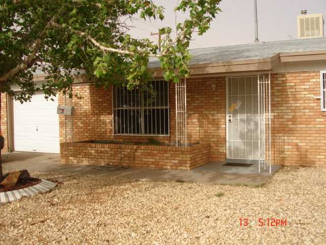 Building Photo - 10084 Kenworthy St