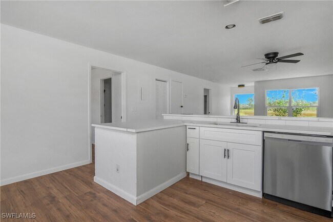 Building Photo - 1143 Joel Blvd