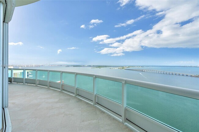 Building Photo - 1643 Brickell Ave