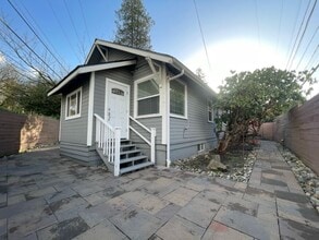 Building Photo - Updated Northgate Home with Modern Comfort, Privacy, and Great Walkability