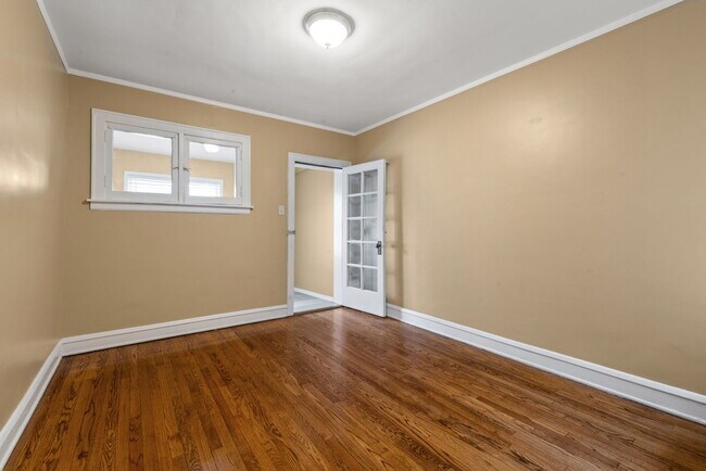 Building Photo - 8235 S Indiana Ave