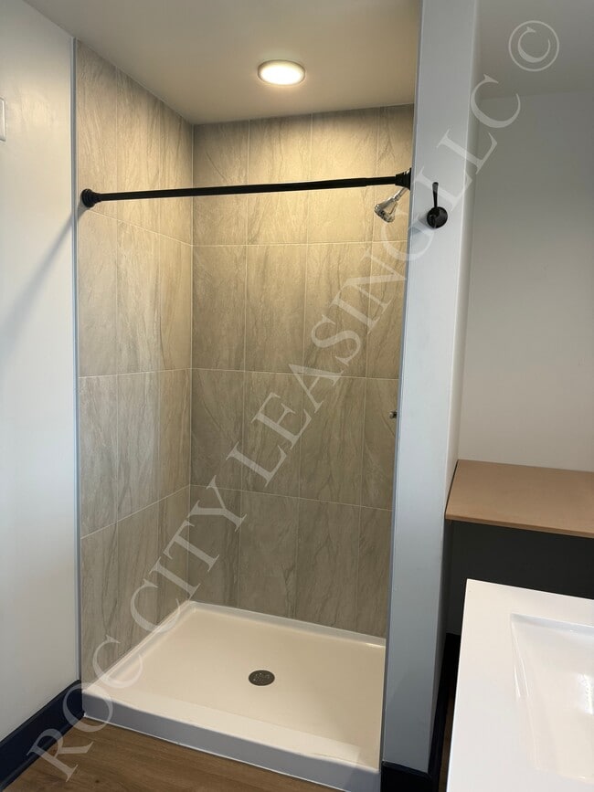 Building Photo - 151 St Paul St