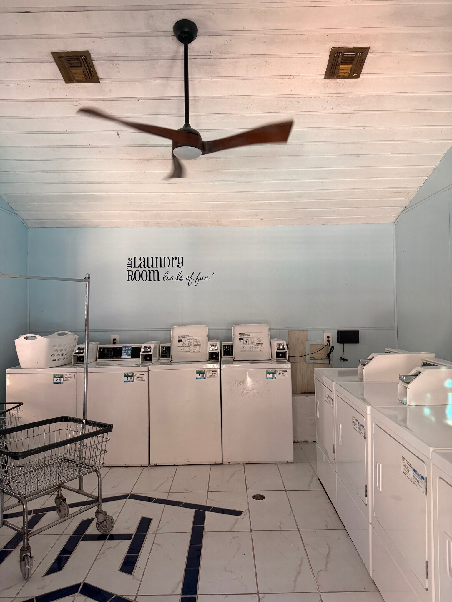 Building Photo - 5608 Cougar Dr