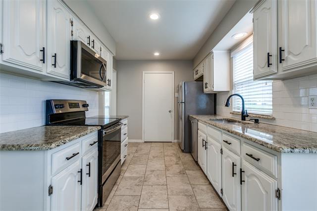 Building Photo - 4528 Cleveland Dr