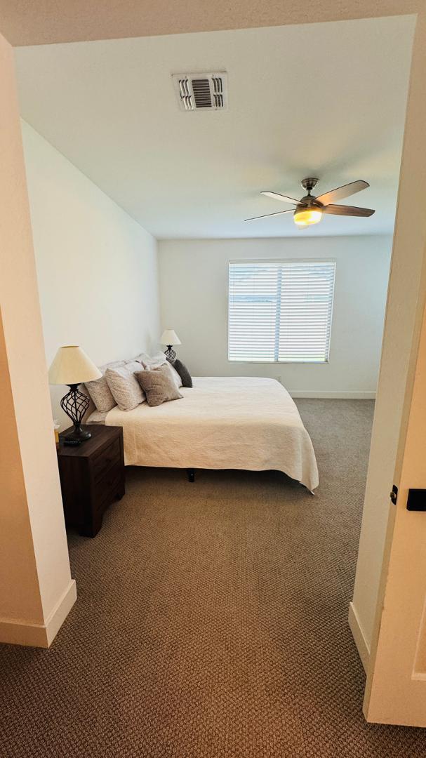 Building Photo - 14424 W Aster Dr