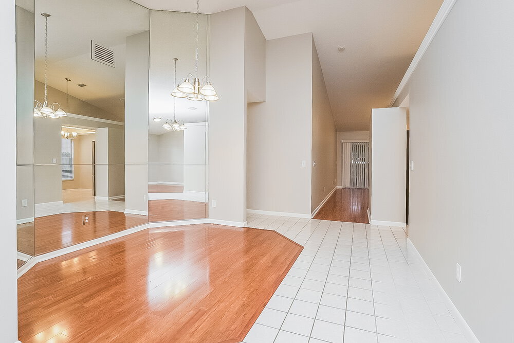 Building Photo - 24734 Silversmith Dr