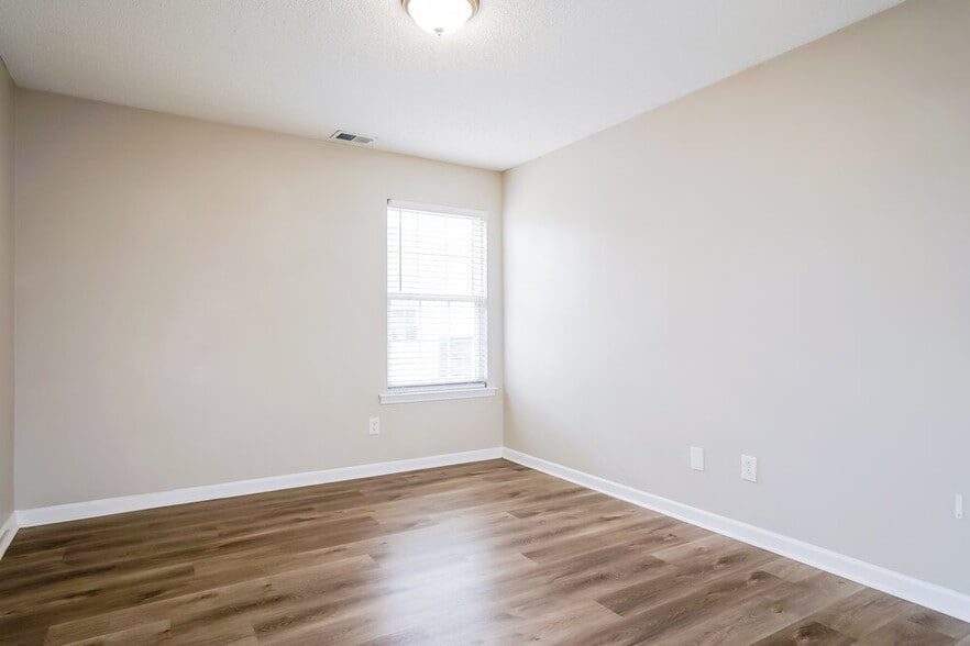 Building Photo - 5901 Roteny Court