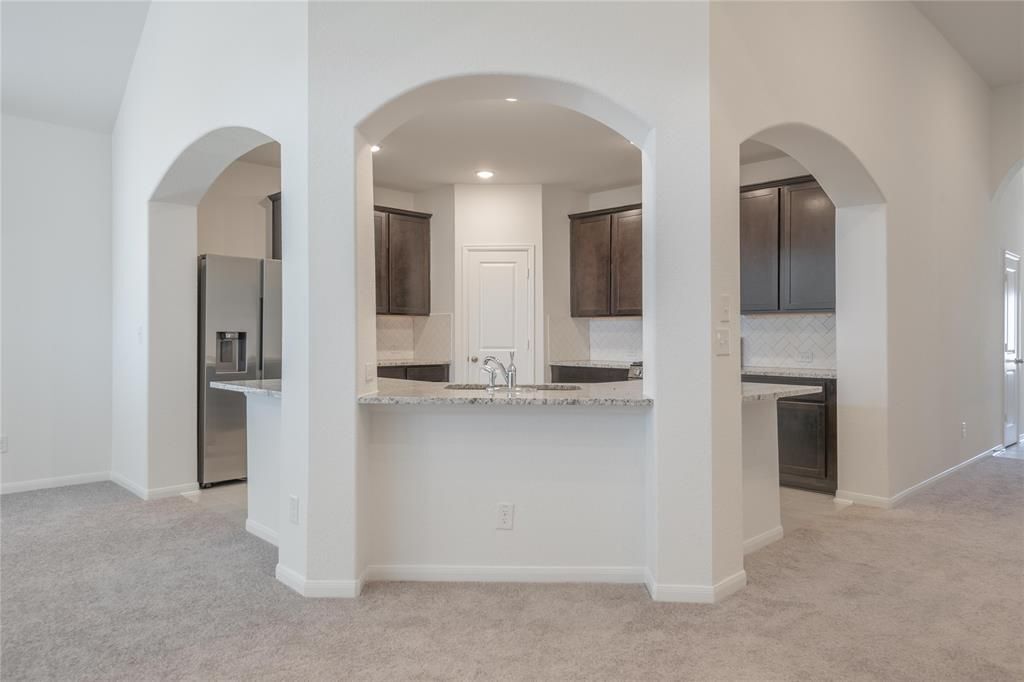 Building Photo - 313 Sonbria Pass