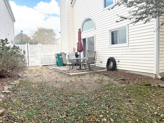 Building Photo - Charming 3BR House in Avensong Village, Mi...