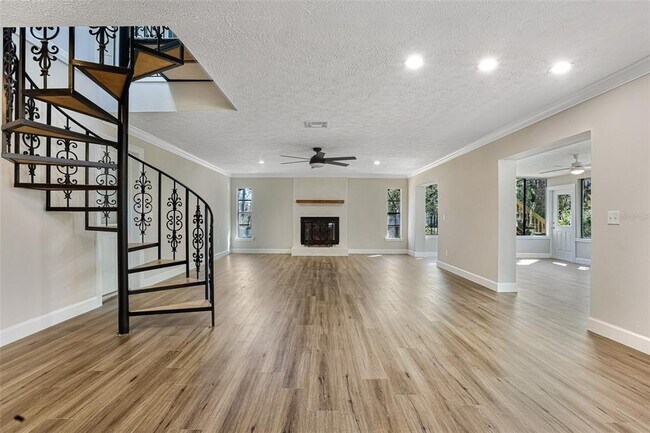 Building Photo - 2830 SE 31st St