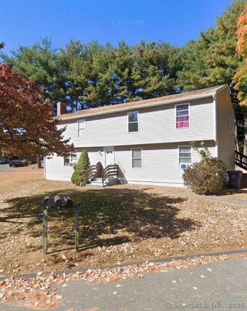 Primary Photo - 88 Shawn Dr