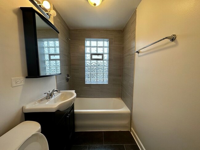 Building Photo - 4056 W Crystal St