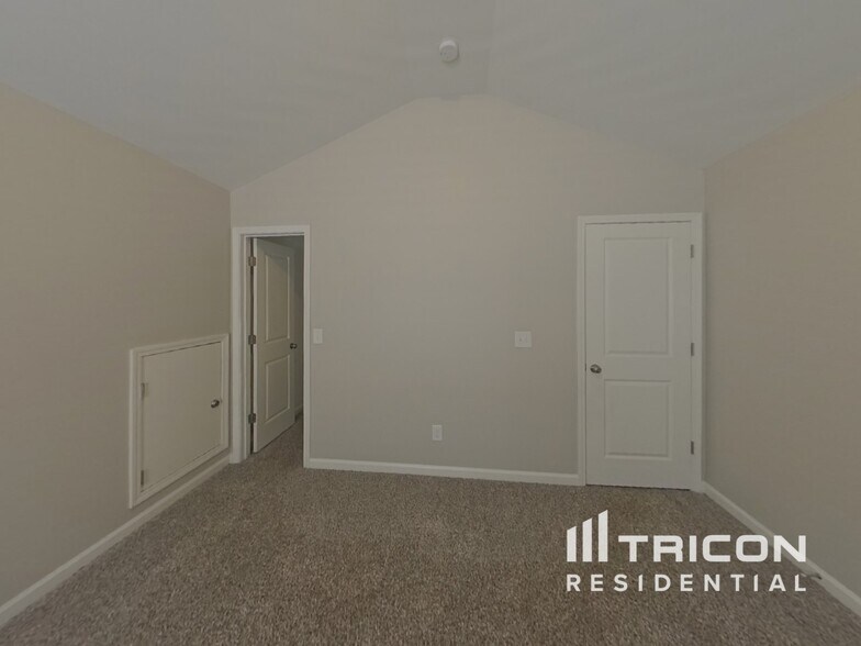 Building Photo - 7587 Crawford Ct