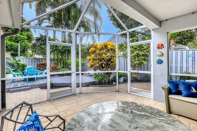 Building Photo - 24 Admirals Ct
