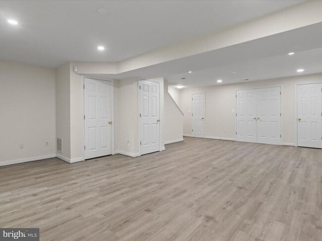 Building Photo - 109 Donelson Loop
