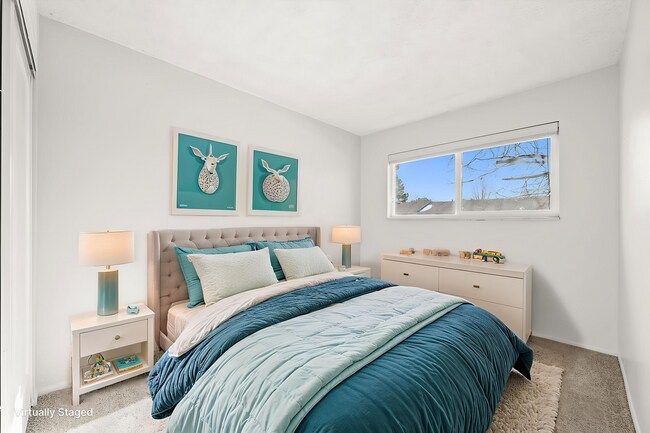 Building Photo - 3BR Townhome in Aurora | Private Yard, Covered Parking & Community Pool